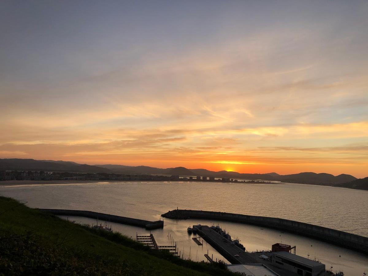Bungalow Laredo Διαμέρισμα Εξωτερικό φωτογραφία